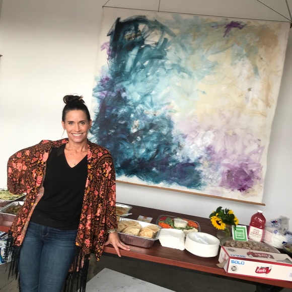 Meet your Posher, Robin - Picture 2 of 3